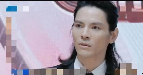 娱乐圈吃瓜的两人是谁,揭秘两位明星的甜蜜互动背后的真相
